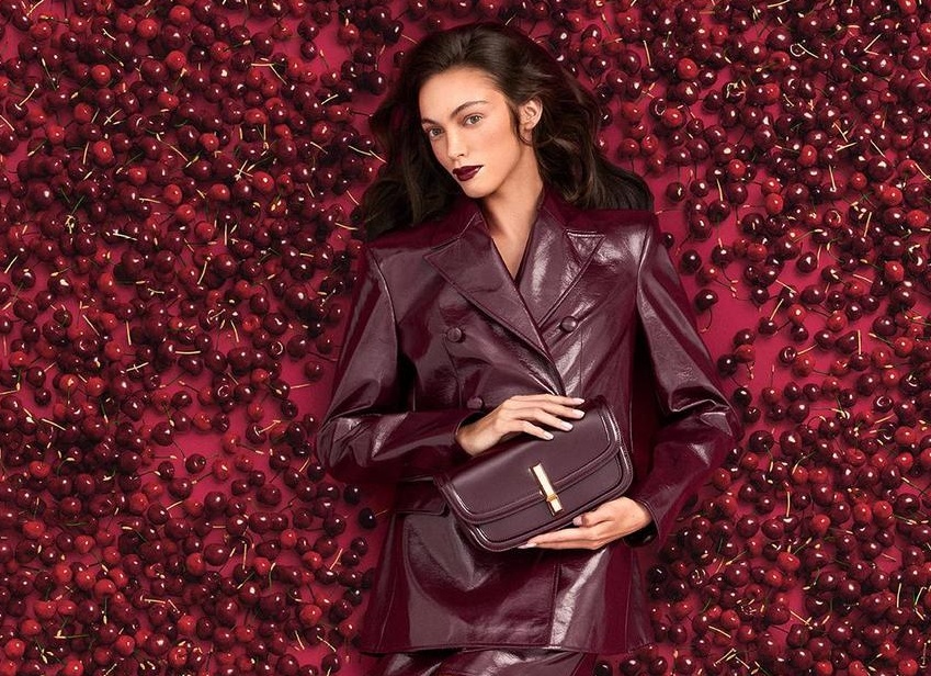 Спортивный стиль банты и вишневый оттенок шикарные тренды весны 2024